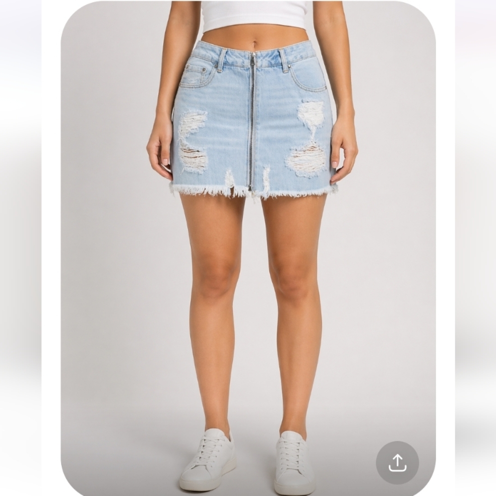 FOREVER 21 F21 Distressed Frayed Hem Zippered Skirt